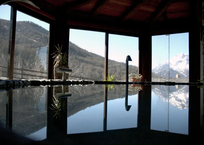 Hotel Chaberton & 4*