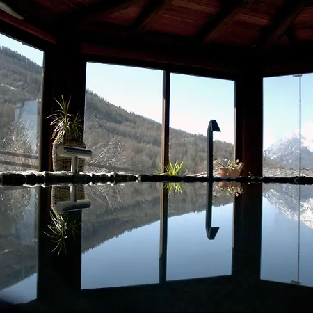 Hotel Chaberton & 4*