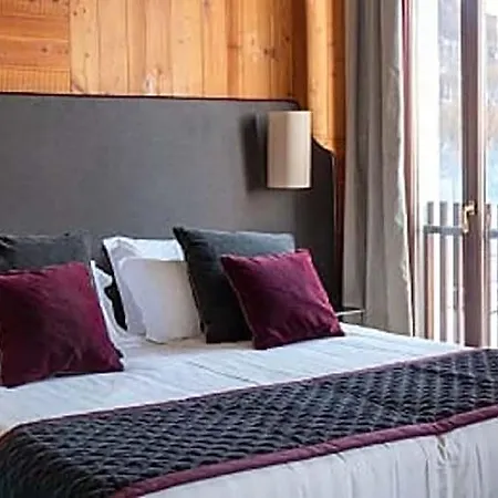 فندق Chaberton & 4*