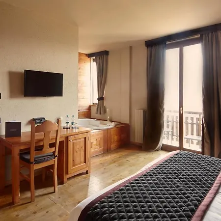 Szálloda Chaberton & 4*