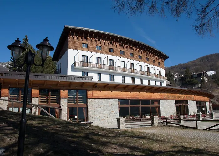 Hotel Chaberton & 4*